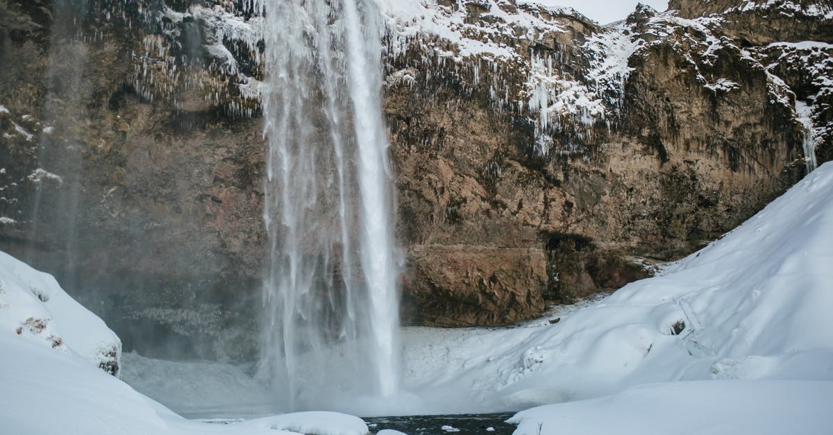 Movement and sound issues and freezing in Jedi Outcast and Academy - Waterfalls on Snow Covered Ground Movement and sound issues and freezing in Jedi Outcast and Academy - Waterfalls on Snow Covered Ground
