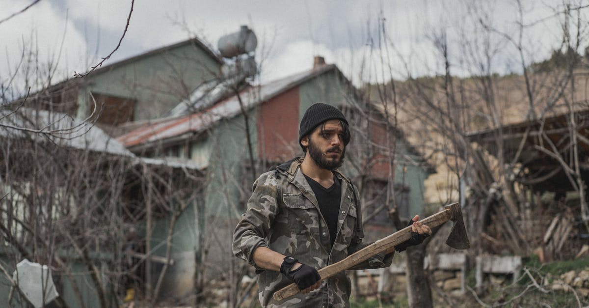 Multiplayer survival on PS4? - Man in Green and Brown Camouflage Jacket Holding Brown Rifle Multiplayer survival on PS4? - Man in Green and Brown Camouflage Jacket Holding Brown Rifle