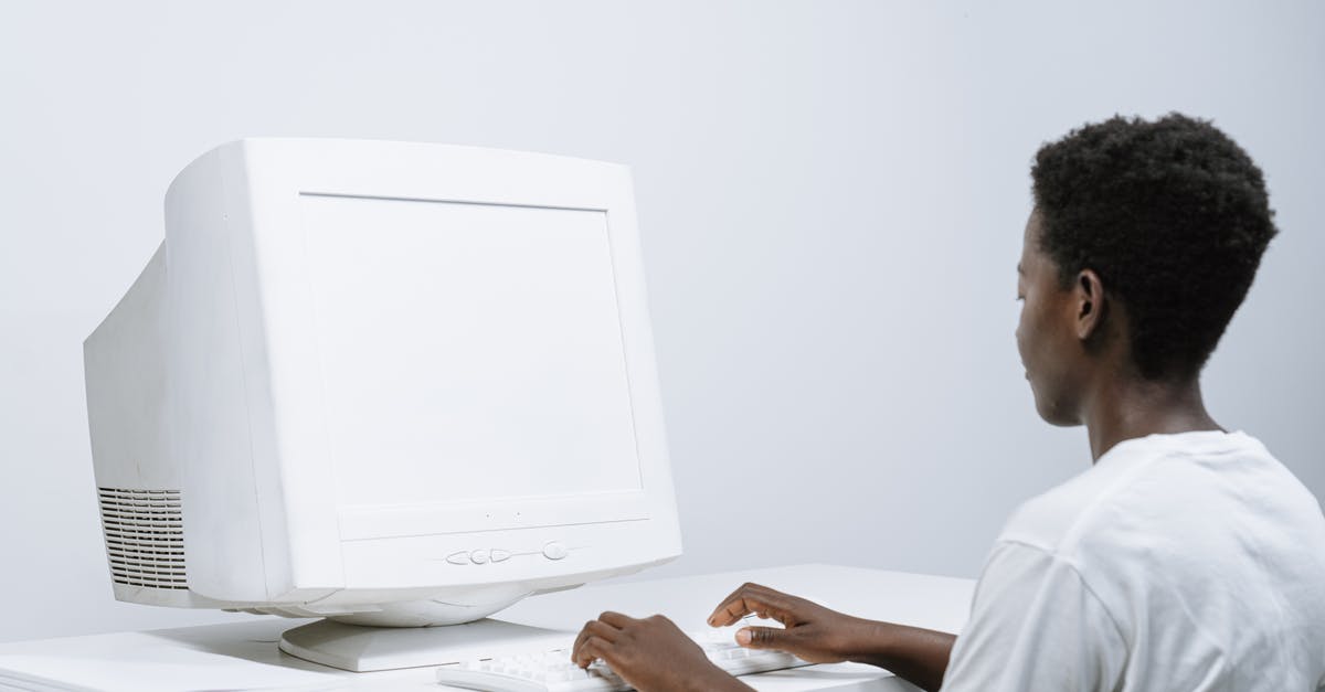 My Newly Bought Fifa 16 isn't working - Person in White Crew Neck T Shirt Using a Computer My Newly Bought Fifa 16 isn't working - Person in White Crew Neck T Shirt Using a Computer