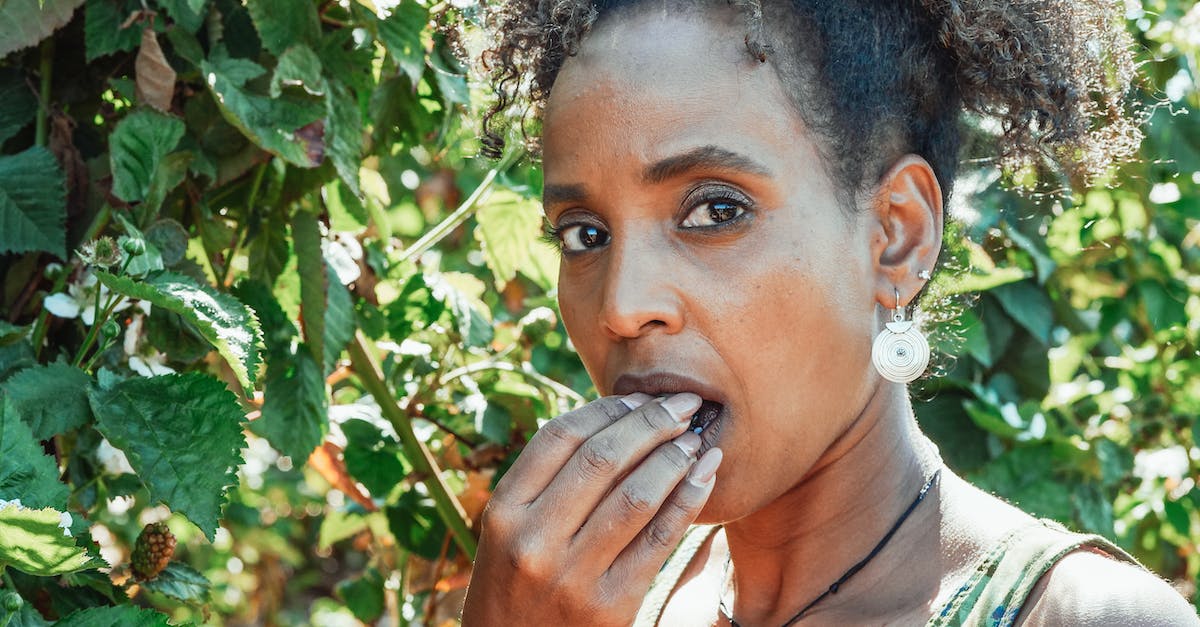 Needs unrotten DRINK_MAT-producing plants - Woman Eating Newly Harvest Fruit Needs unrotten DRINK_MAT-producing plants - Woman Eating Newly Harvest Fruit