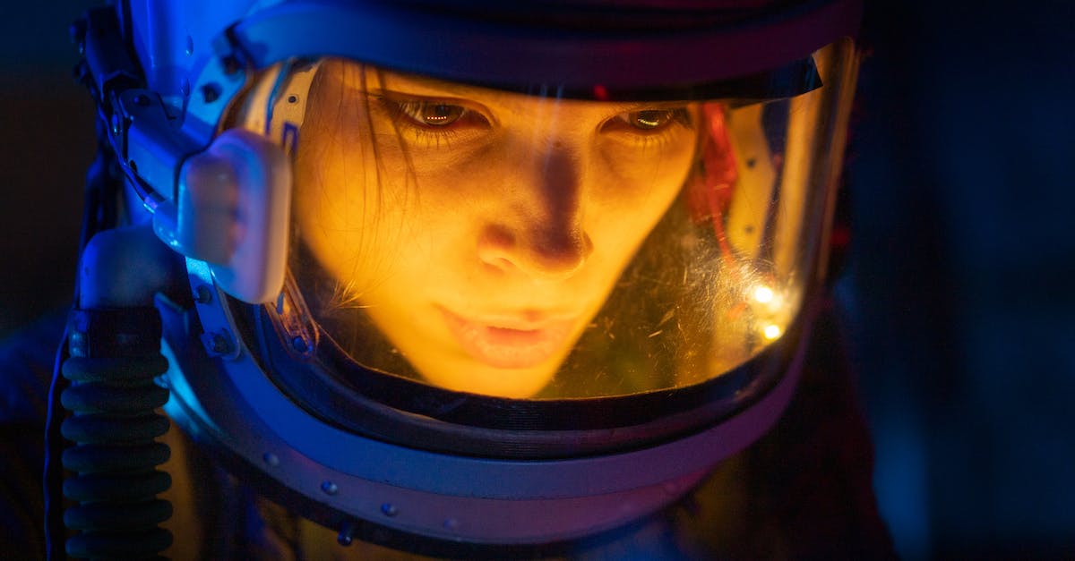 No controls when watching my own replays - Close-up Photo Of Woman In A Spacesuit 