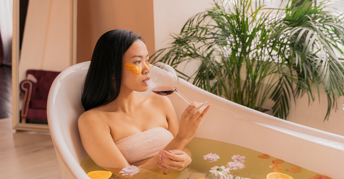 No sound in wine - Free stock photo of bamboo, comfort, cute No sound in wine - Free stock photo of bamboo, comfort, cute