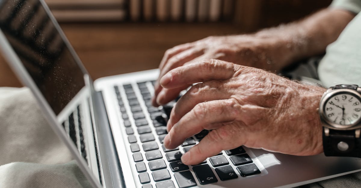 nogui not working on agrarian skies 3.1.1 SERVER [closed] - Close-Up Shot of a Person Typing on a Laptop