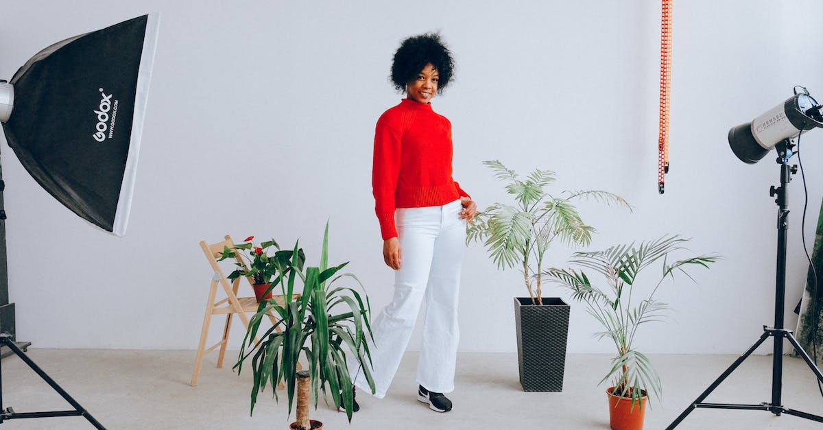 Not able to target and shoot in Red dead redemption when controls are changed - Smiling ethnic woman having photo session with plants Not able to target and shoot in Red dead redemption when controls are changed - Smiling ethnic woman having photo session with plants