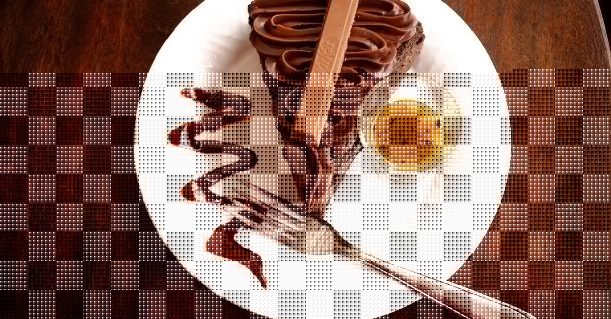 Portal: The First Slice Demo Glitch - Burger on Black Wooden Tray