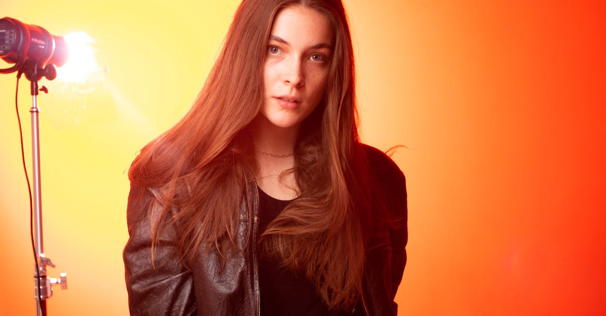 Powering a Redstone Lamp on top of a Piston - Attractive Woman with Long Straight Hair 