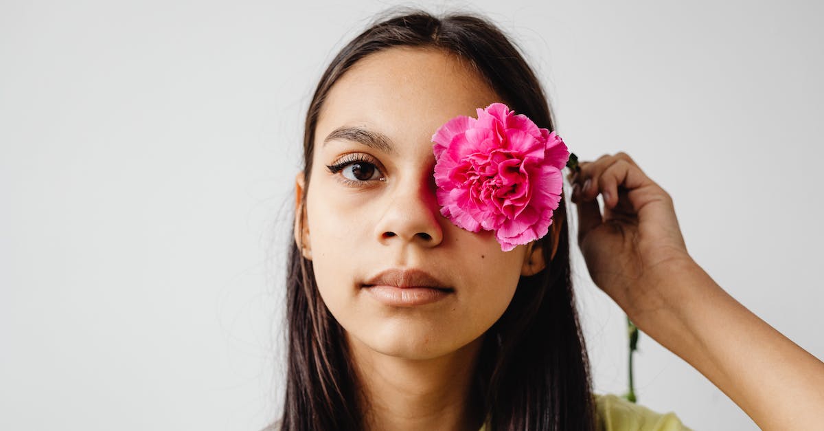 PS3 skyrim eye of the magnus tolfdir starts fighting me - Portrait of a Teenage Girl Holding a Pink Flower against her Eye PS3 skyrim eye of the magnus tolfdir starts fighting me - Portrait of a Teenage Girl Holding a Pink Flower against her Eye