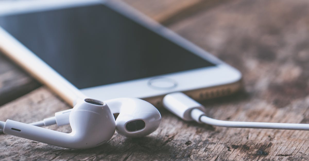 QMC2- Background Menu music feature? - Gold Iphone 7 and Lightning Earpods QMC2- Background Menu music feature? - Gold Iphone 7 and Lightning Earpods