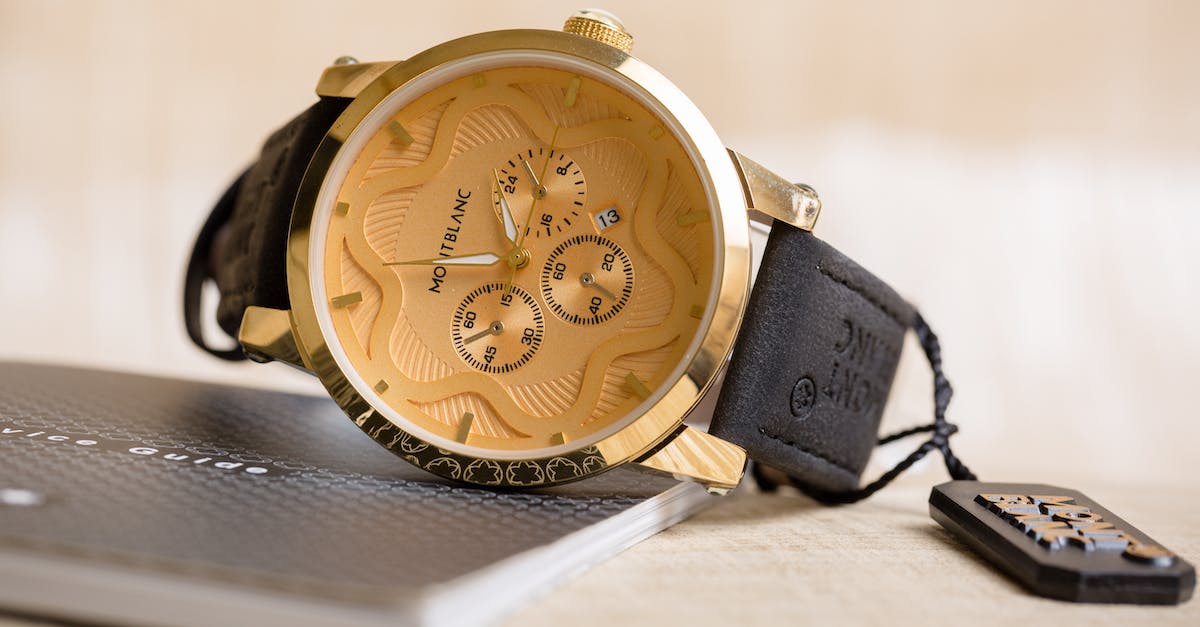 "New" tag in clan info next to name. How long does it last? - Wristwatch with Tag