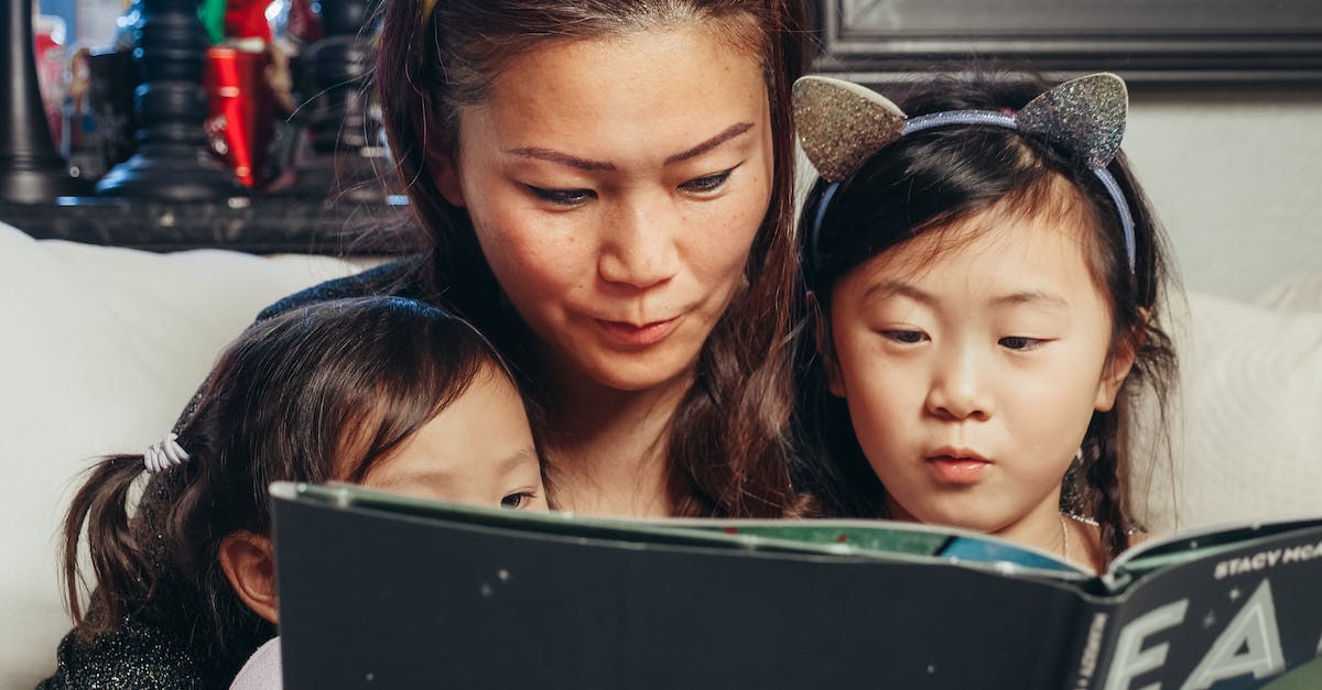 Read saved steam password - Woman in Black Shirt Beside Boy in Green Shirt Read saved steam password - Woman in Black Shirt Beside Boy in Green Shirt