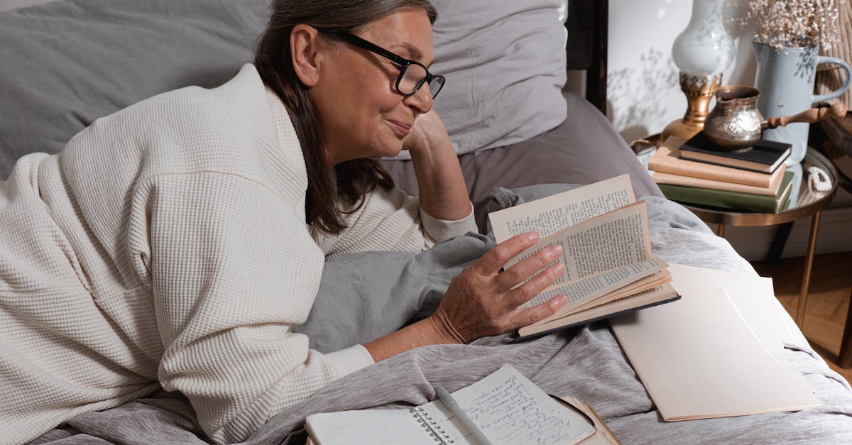 Reading ninjas' attacks on NG+ - Woman in White Sweater Reading Book