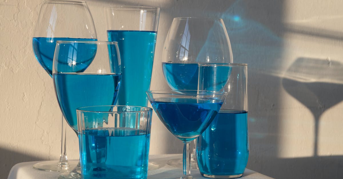 Regenerate Full Health instead of Individual Bars in Mass Effect 3 - Transparent glasses filled with blue alcoholic drink standing on white tablecloth in sunlight Regenerate Full Health instead of Individual Bars in Mass Effect 3 - Transparent glasses filled with blue alcoholic drink standing on white tablecloth in sunlight