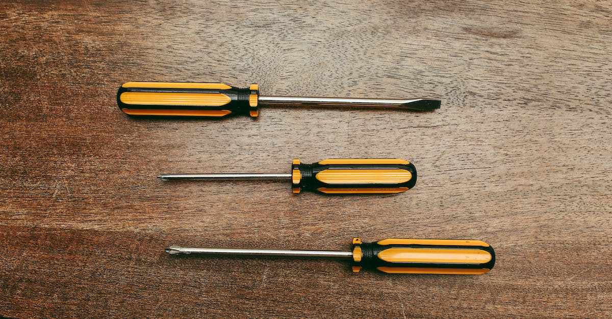 Repairs during raids - What are my options? - Screwdrivers Lying on Table Repairs during raids - What are my options? - Screwdrivers Lying on Table