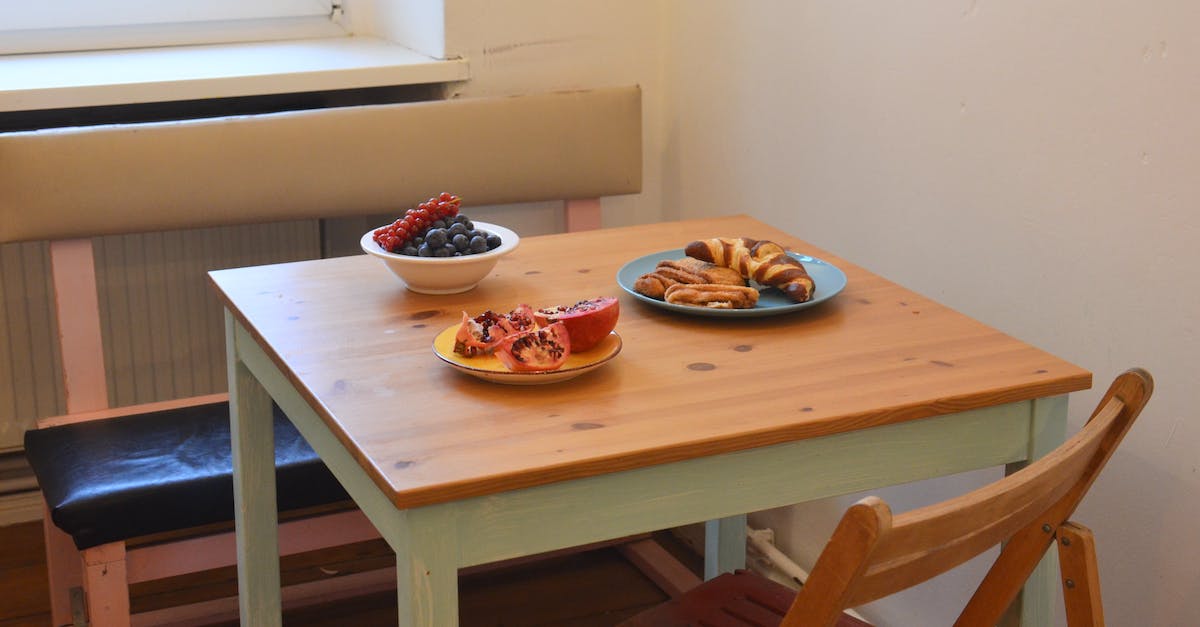 Room Designations and the "Home Sweet Home" Achievement - Light dining zone with served table