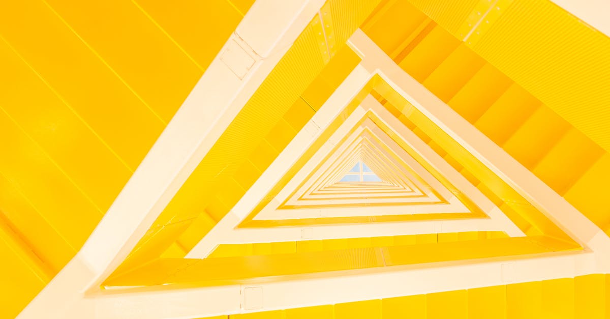 SetWorldSpawn Below Surface in MCJE 1.16 - Yellow geometric staircase in contemporary apartment