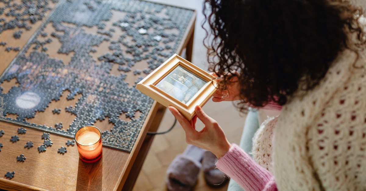 Skyrim frame rate issue for first 5 minutes of gameplay - Woman Holding Picture Skyrim frame rate issue for first 5 minutes of gameplay - Woman Holding Picture