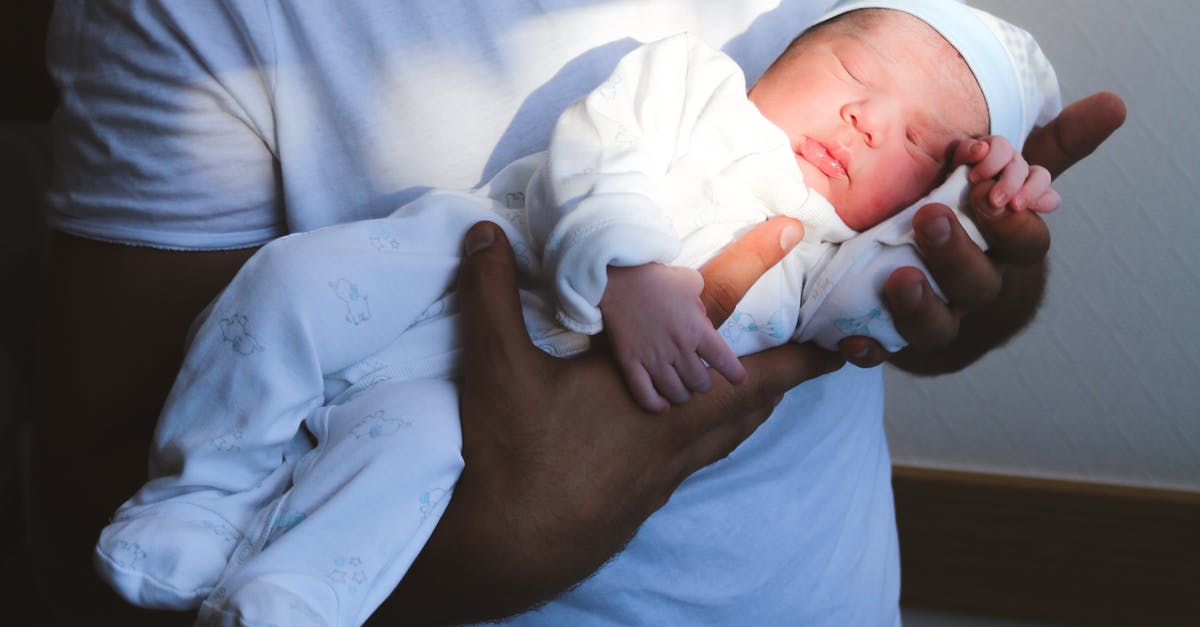 Skyrim: Sleeping Safely in Solsteim - Man in White Polo Shirt Lying on Bed