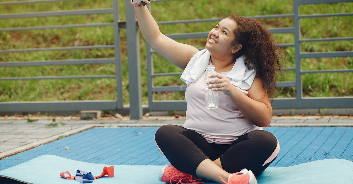 Soldiers taking out bandit camp? - Woman Taking Selfie After Workout Soldiers taking out bandit camp? - Woman Taking Selfie After Workout