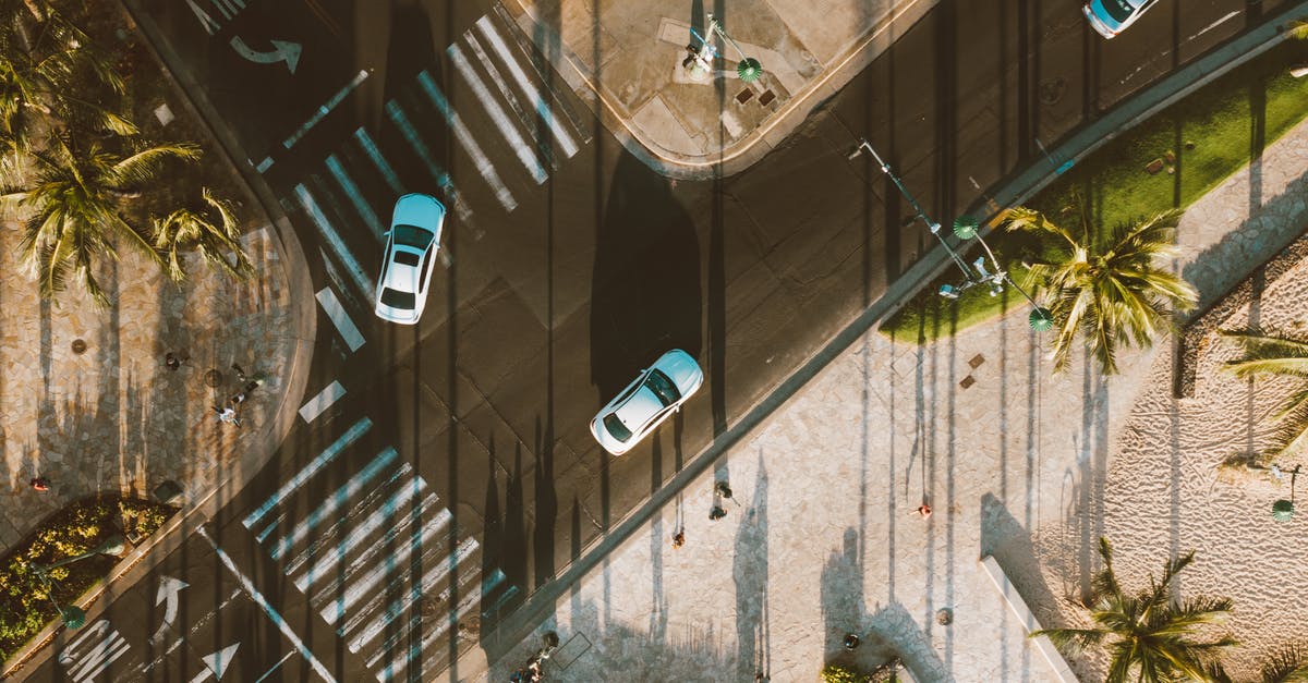 Sometimes turns off randomly - Aerial View of Cars on Road Sometimes turns off randomly - Aerial View of Cars on Road