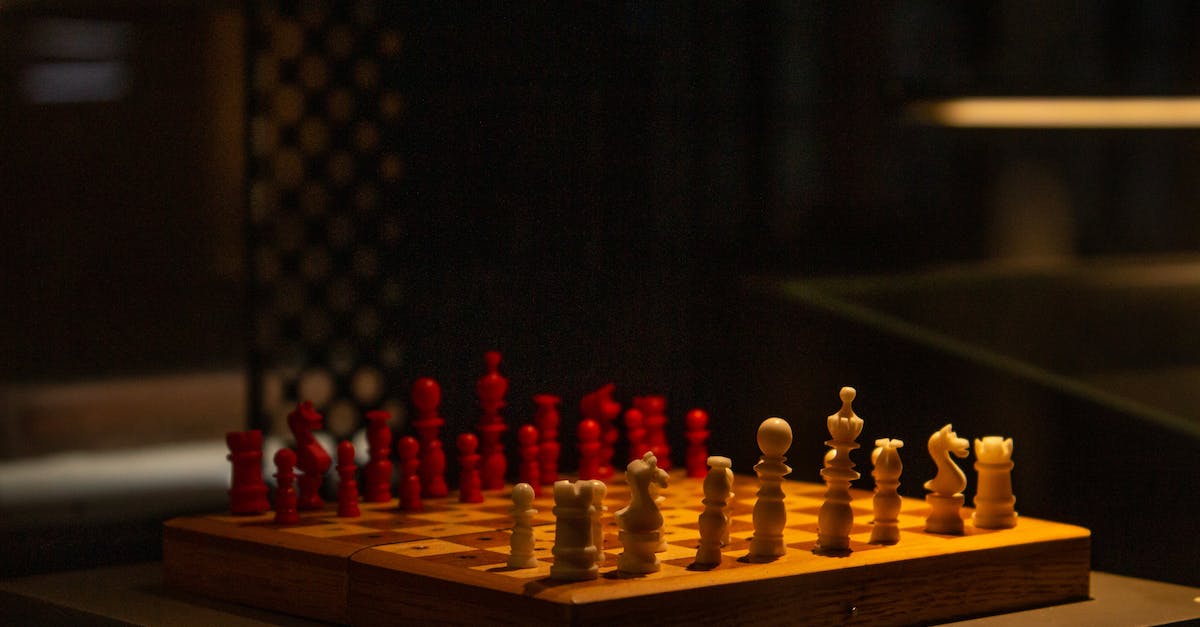 Tal rasha 2 pieces vs 4 pieces - Satranç Takımı