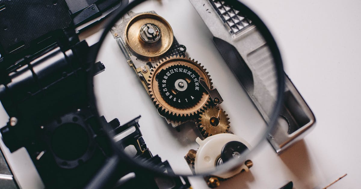 TF2, Warning: Connection Problem, Auto Disconnect in x seconds - Shallow Focus Photography of Magnifying Glass With Black Frame TF2, Warning: Connection Problem, Auto Disconnect in x seconds - Shallow Focus Photography of Magnifying Glass With Black Frame