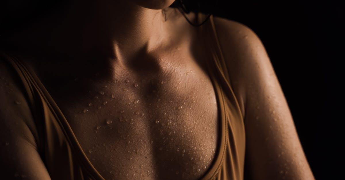 The ender chests on multiplayer - Close Up Photo of Wet Chest of a Woman The ender chests on multiplayer - Close Up Photo of Wet Chest of a Woman