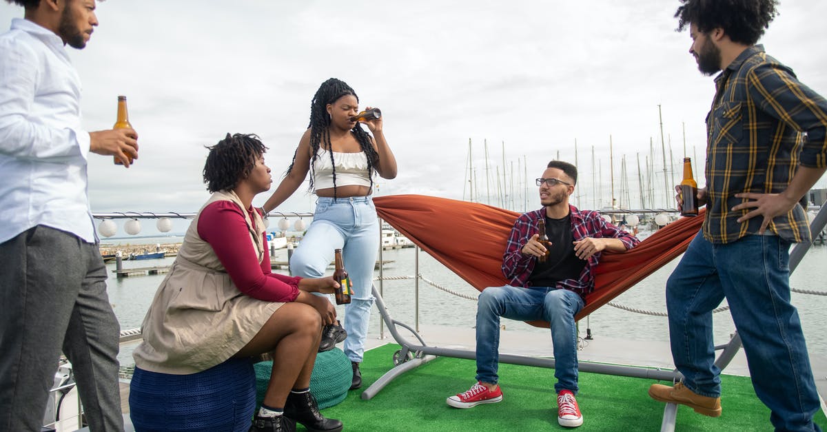 The Sims 4 Deluxe Party upgrade (PS4) - Woman in Red T-shirt Sitting on Brown Wooden Bench The Sims 4 Deluxe Party upgrade (PS4) - Woman in Red T-shirt Sitting on Brown Wooden Bench