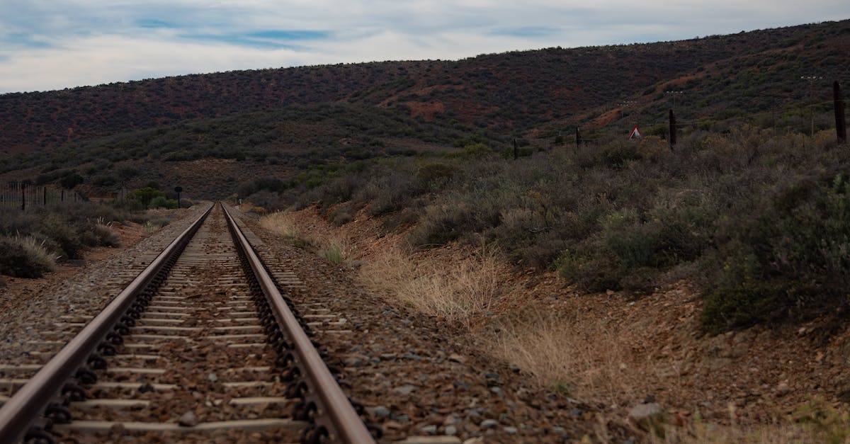 Train brake specifics for easy/medium/hard settings in Canadian Mountain Passes (GE ES44AC)? - Railway Near Mountain Train brake specifics for easy/medium/hard settings in Canadian Mountain Passes (GE ES44AC)? - Railway Near Mountain