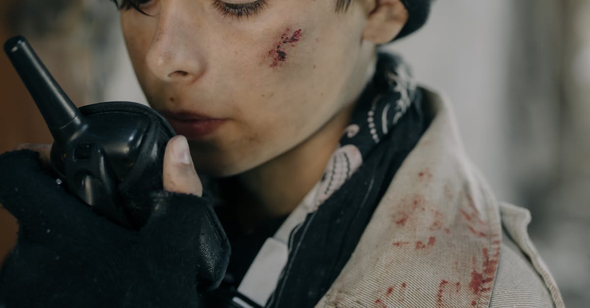 Ultra modded survival isnt responding [closed] - Man in Black Knit Cap and Black Jacket