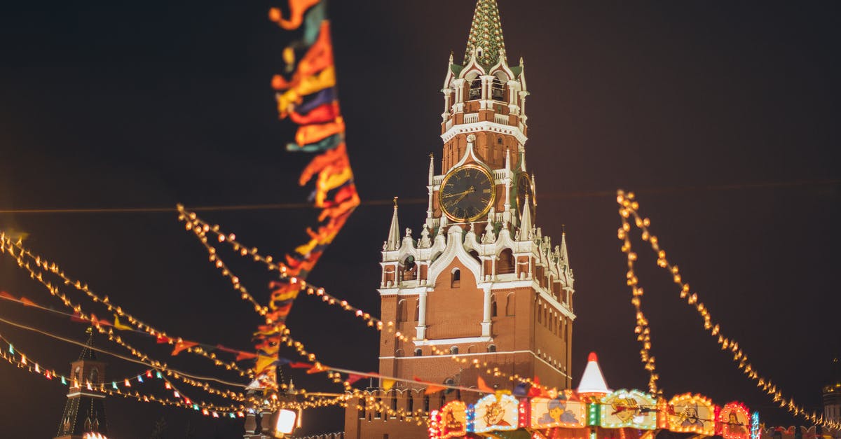 Unable to login to Square Enix for Final fantasy on PSN - Colorful luminous fairground against Kremlin on Red Square at night