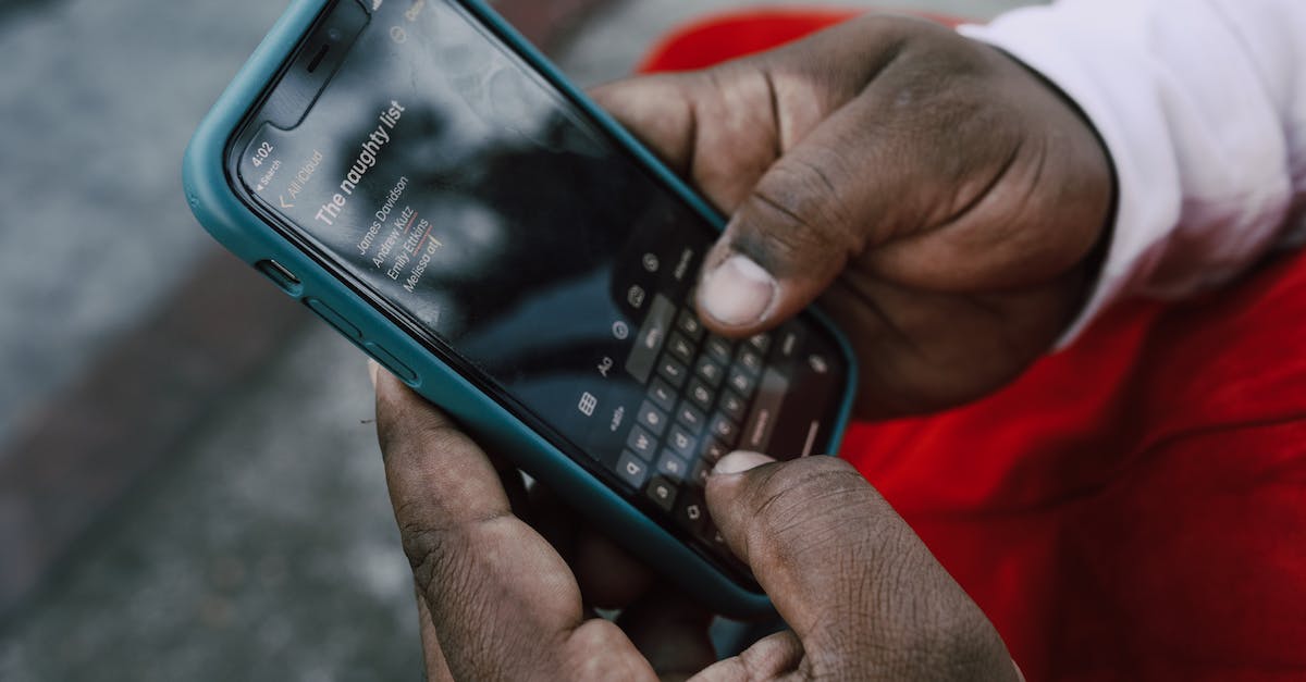 Vanilla dedicated server, can I configure a list of bot names - A Person Looking at a Naughty List