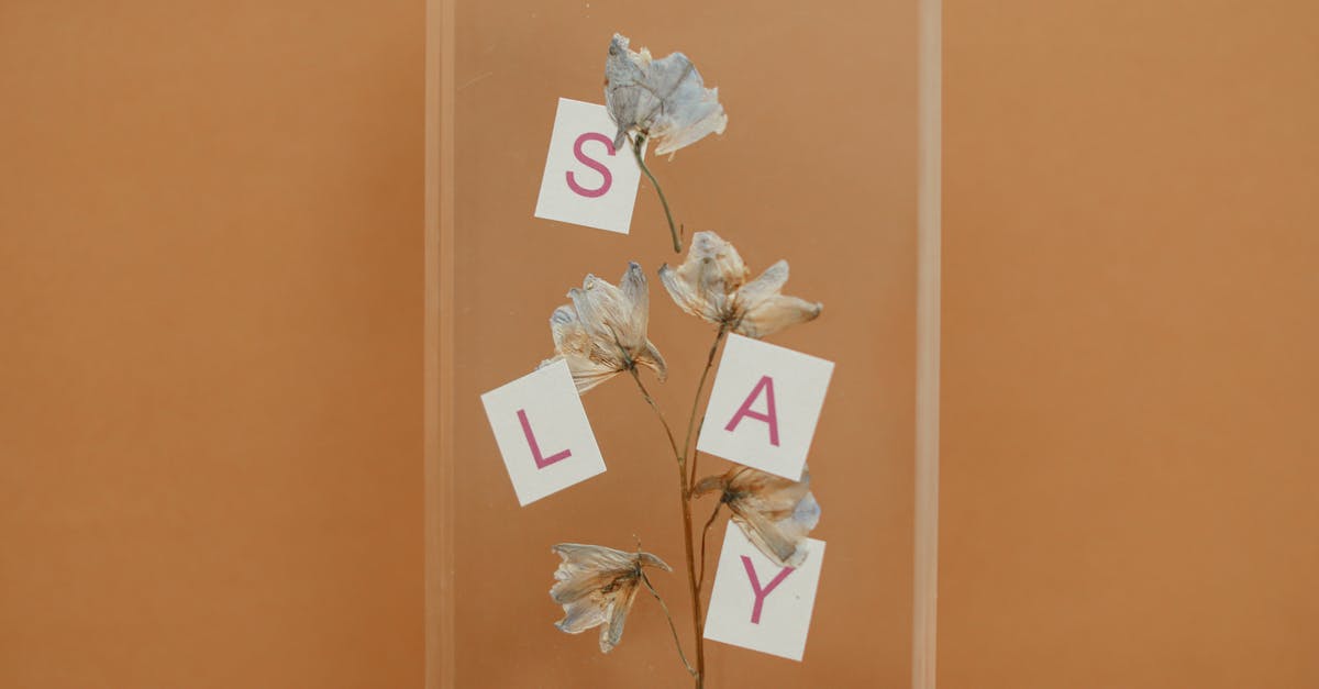 What's Multidimensional Baby's tears effect? - White and Brown Floral Wall Decor