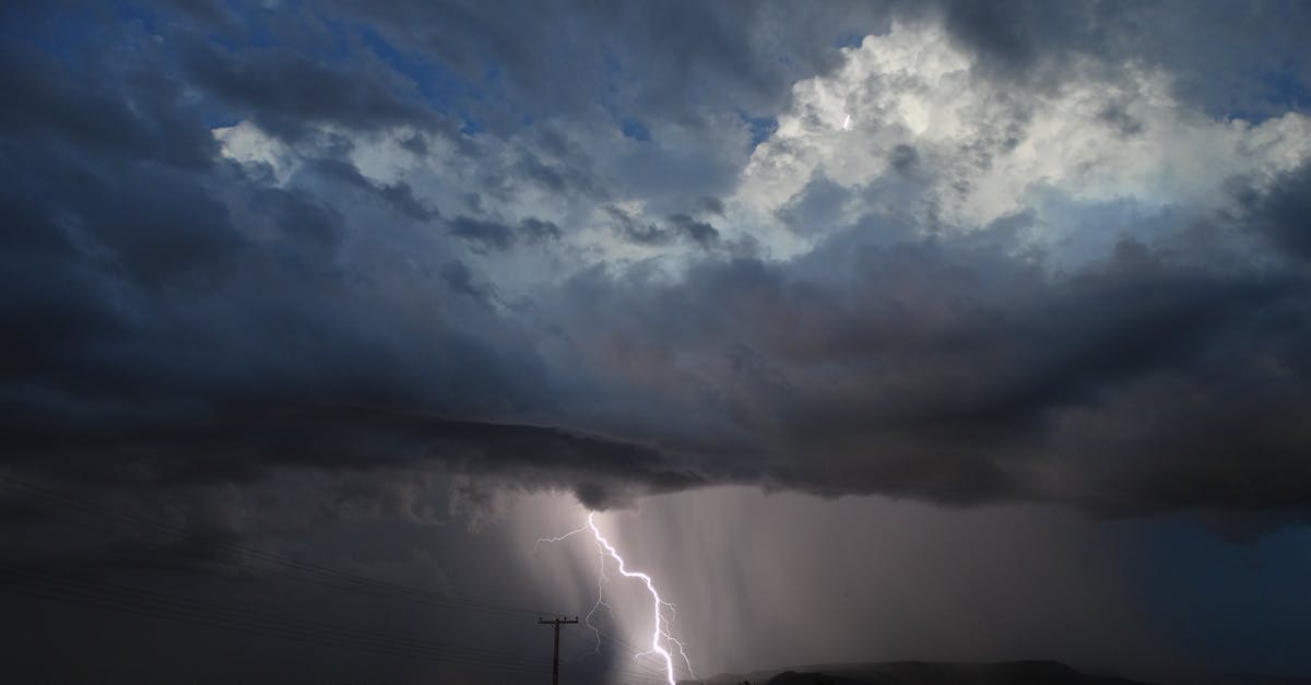 What's the area of effect for the Scarecrow? - Lightning over dark city at night time
