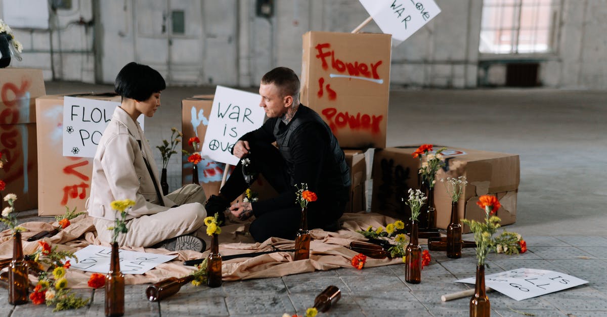 What's the difference between a "Socialize" and a "Socialize!" activity? - People Talking