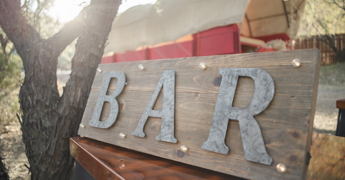 What addon or setting provides this cooldown bar - Country style wooden sign that reads BAR on table in sunny backyard with covered wagon in background What addon or setting provides this cooldown bar - Country style wooden sign that reads BAR on table in sunny backyard with covered wagon in background