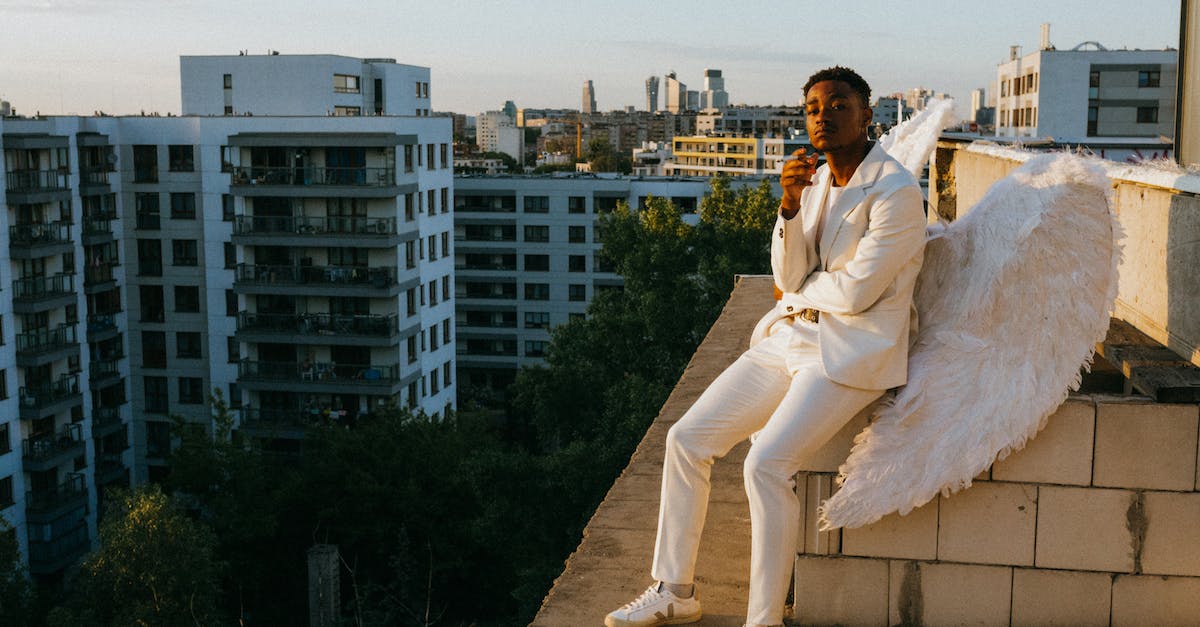 What are some good buildings to get rid of my excess Qs and Zs - An Angel Sitting on the Edge of a Concrete