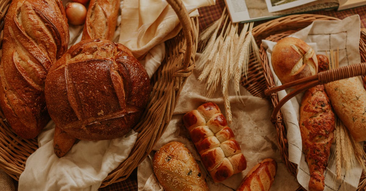What are some good foods for the winter? - Close Up Photo of Bread on Basket