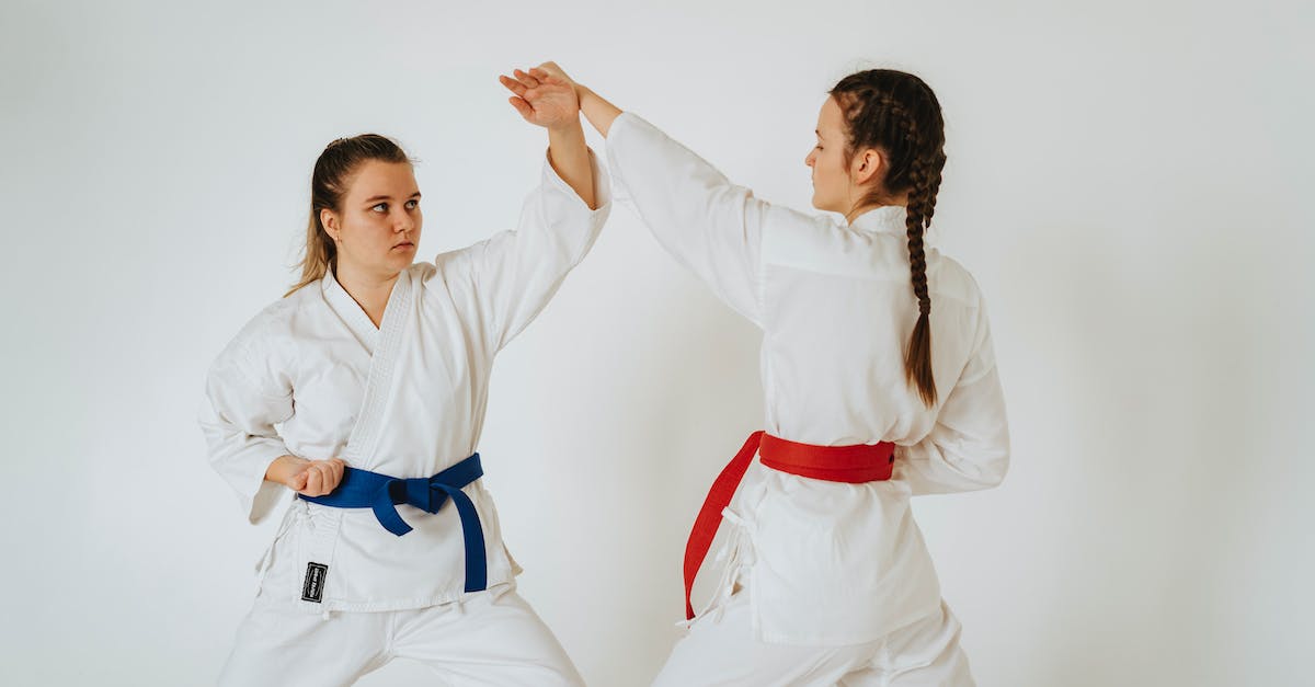 What are some rules of thumb for train lengths? - Two Girls Showing Karate Punch and Defense