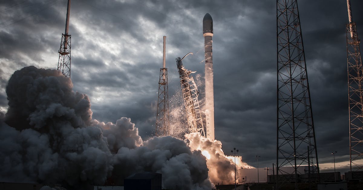 What are the exact speed limits for charging and hacking/deploying/xmp firing? - Space rocket taking off on overcast day