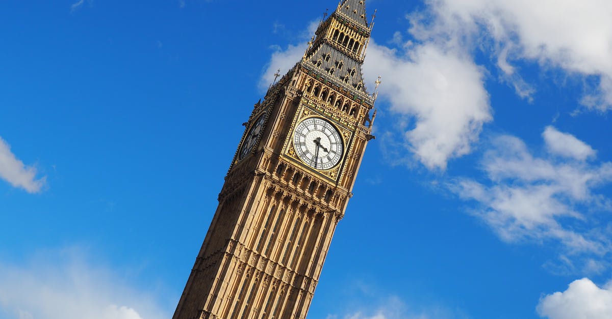 What are the tower reload times in Kingdom Rush Frontiers? - London Big Ben at 3:30