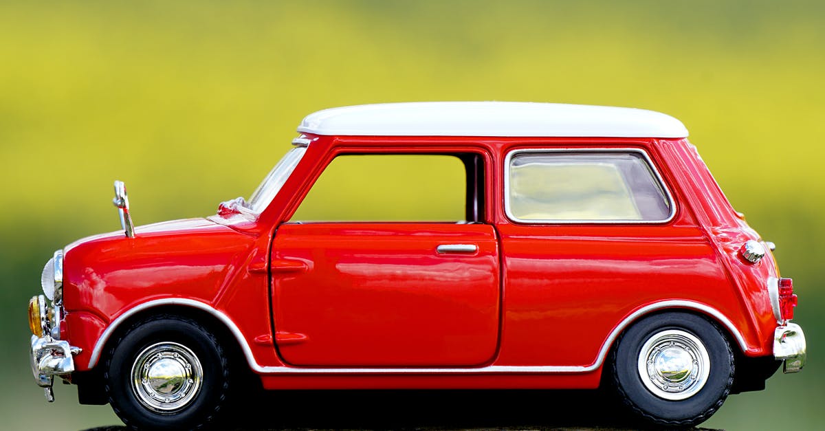 What are those small red triangles on the mini map? [duplicate] - Photo of Red Miniature Toy Car