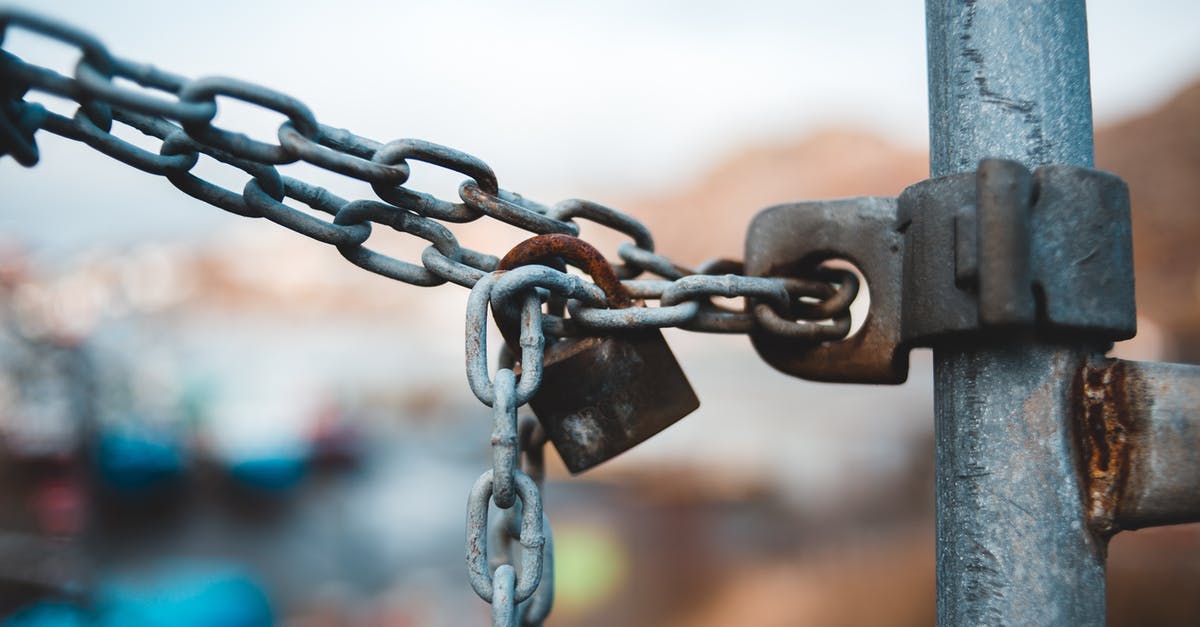 What determines the initial damage multiplier of a chain attack? - Metal chain with lock on street What determines the initial damage multiplier of a chain attack? - Metal chain with lock on street