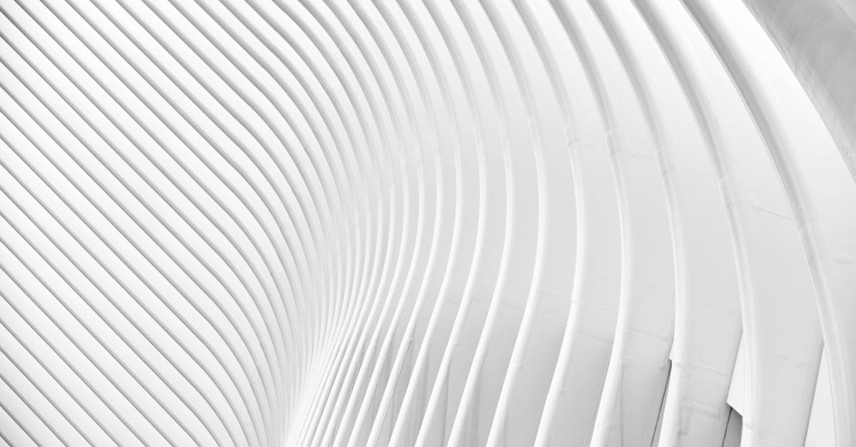 What do I need to backup when reinstalling the Oculus software? - White Textile