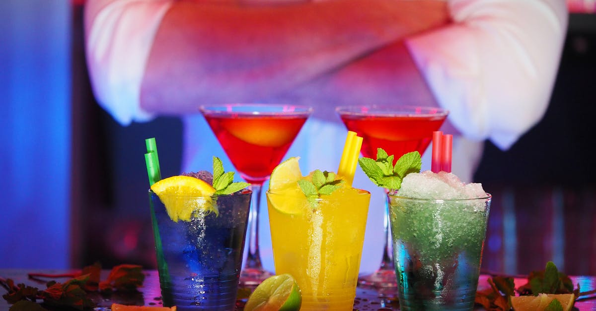 What do the bar colors mean, during gym fight? - Selective Blur of 2 Wine Glass and 3 Drinking Glass What do the bar colors mean, during gym fight? - Selective Blur of 2 Wine Glass and 3 Drinking Glass