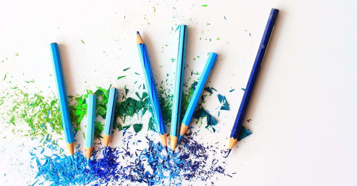 What do the different shades of green mean in Guild Wars 2? - Blue and Purple Color Pencils
