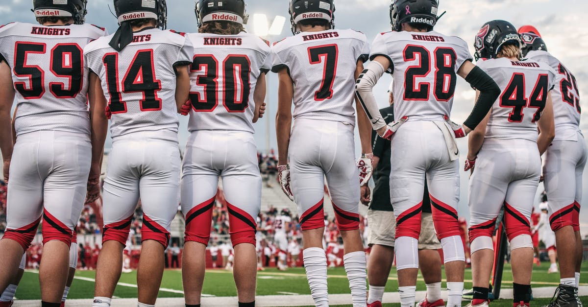 What do the numbers when destroying non-player things mean? - Football Players on Green Grass Field