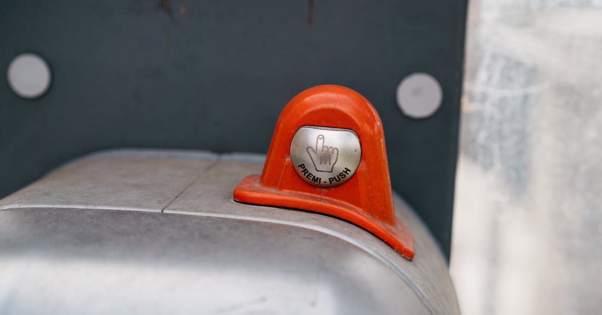 What does button 2 mean? - Red and Silver Push Button