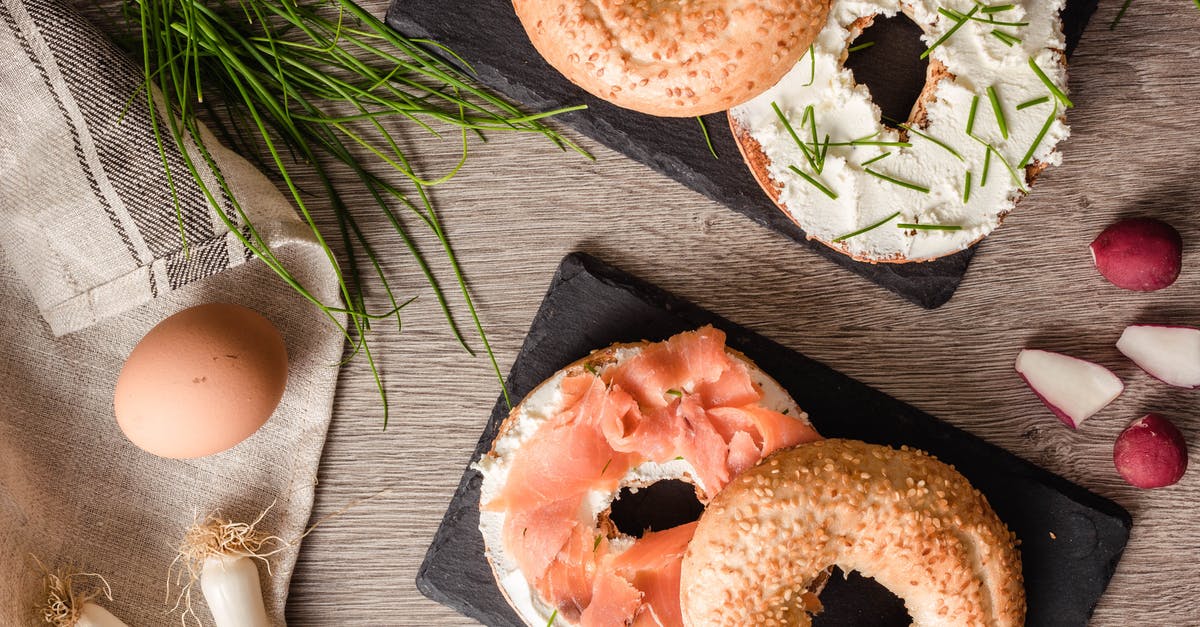 What does orange (normal eggs) do in Salmon Run? - Cream Cheese with Smoked Salmon Bagel Sandwich What does orange (normal eggs) do in Salmon Run? - Cream Cheese with Smoked Salmon Bagel Sandwich
