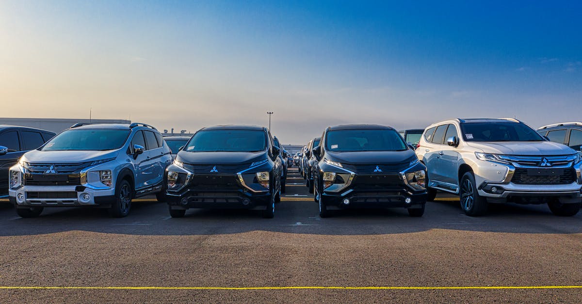 What does the Quality value indicate? - Modern SUV cars parked in row What does the Quality value indicate? - Modern SUV cars parked in row