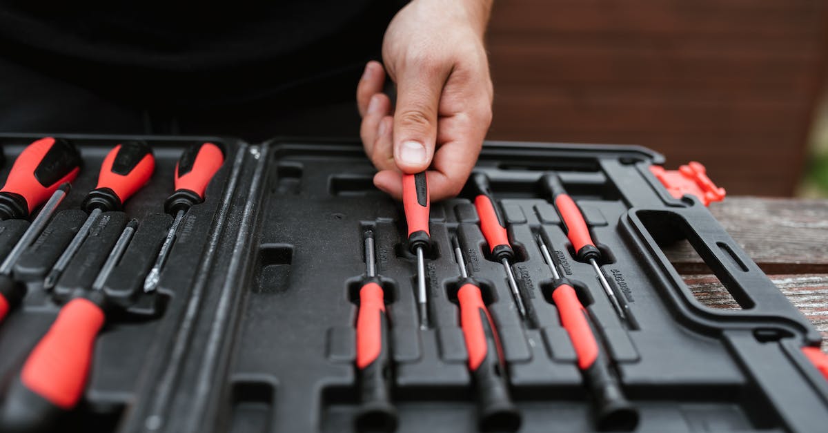 What does the toolbox do? - Faceless master choosing screwdriver from toolbox What does the toolbox do? - Faceless master choosing screwdriver from toolbox